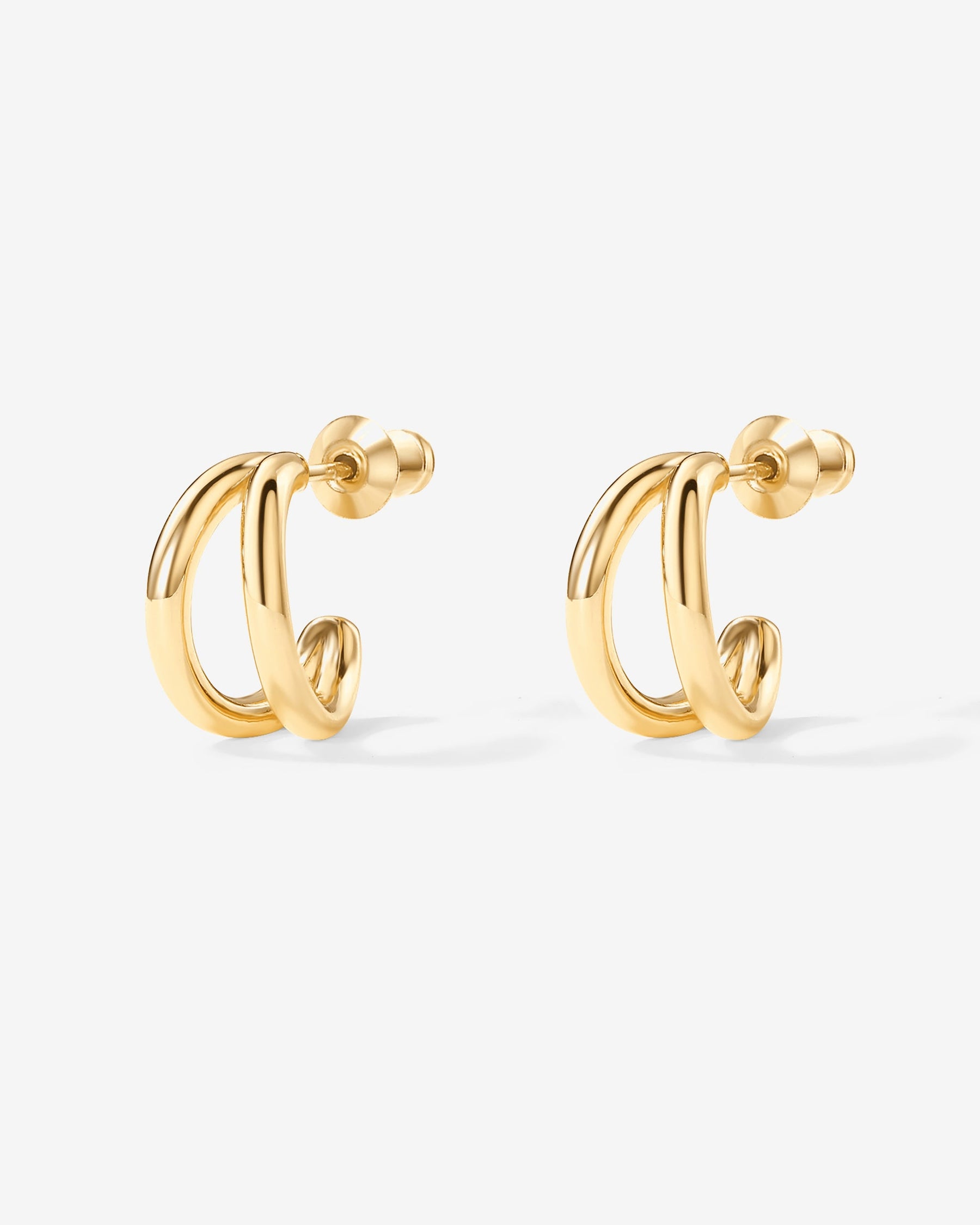 Mia Hoops