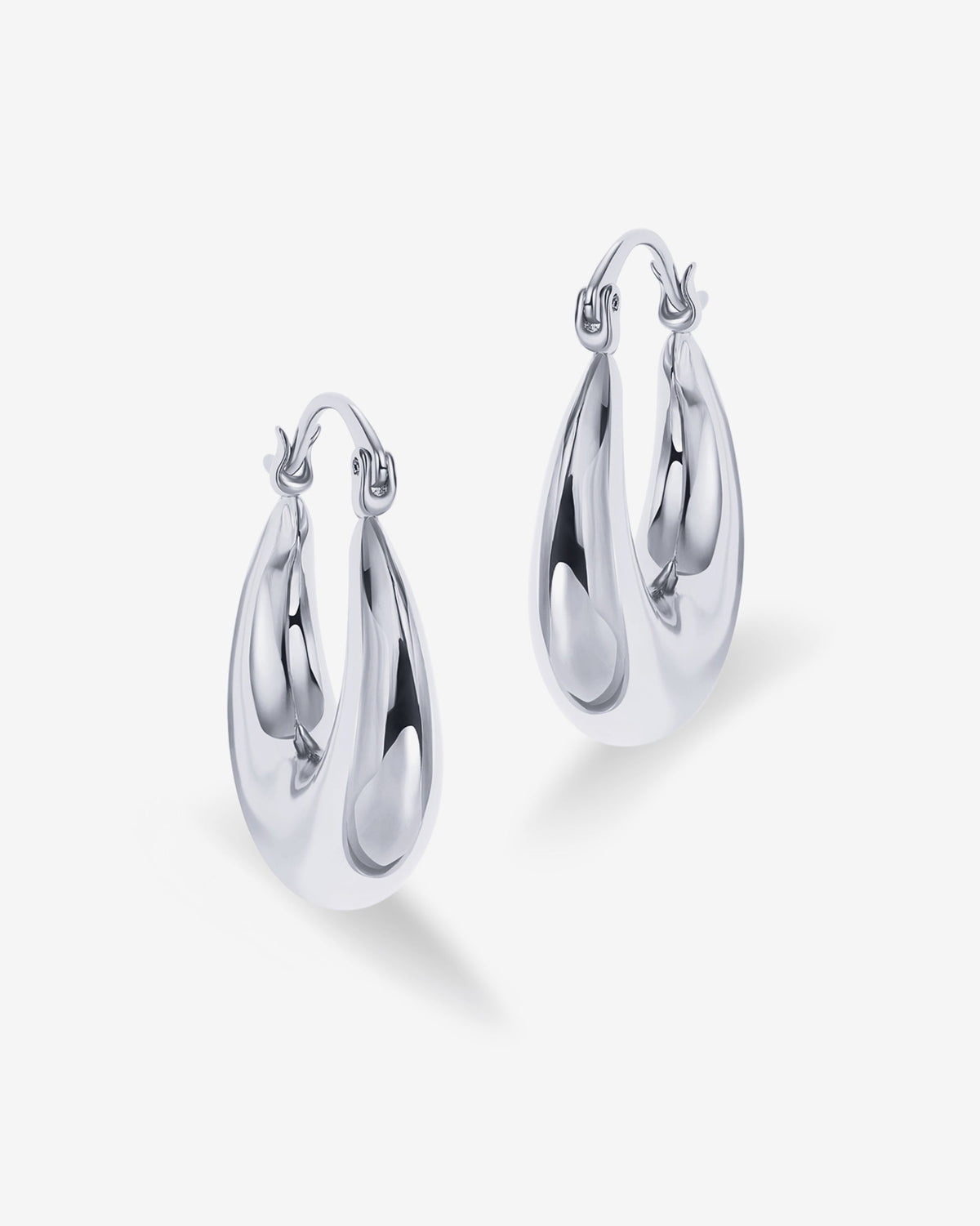 Luisa Hoops