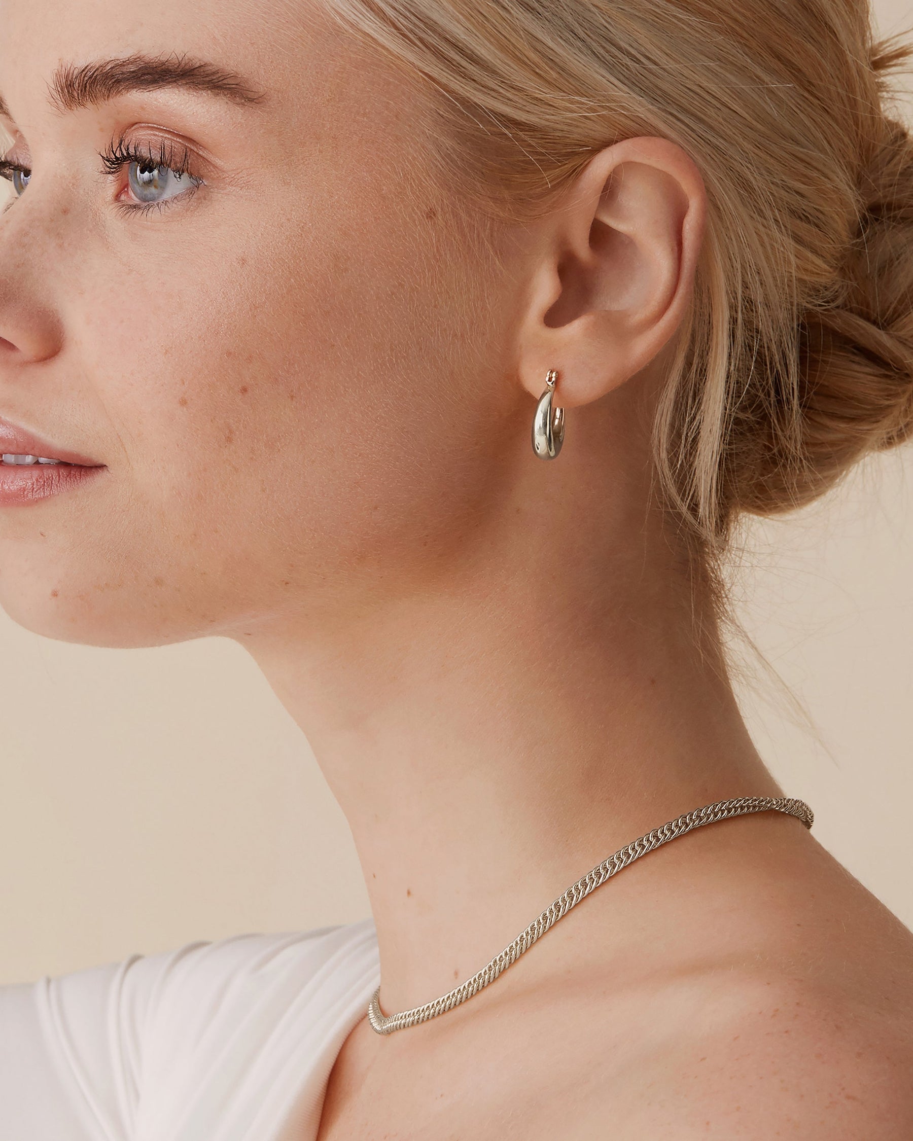 Luisa Hoops
