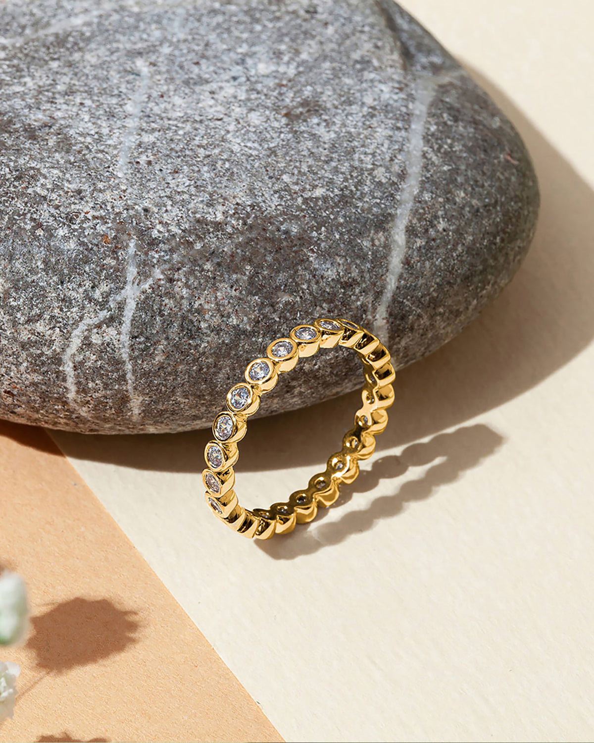 Lola Eternity Band
