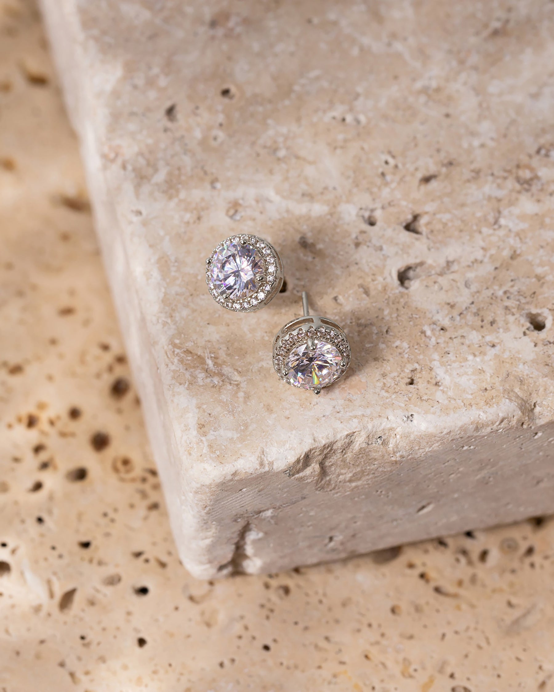 Large Halo Studs
