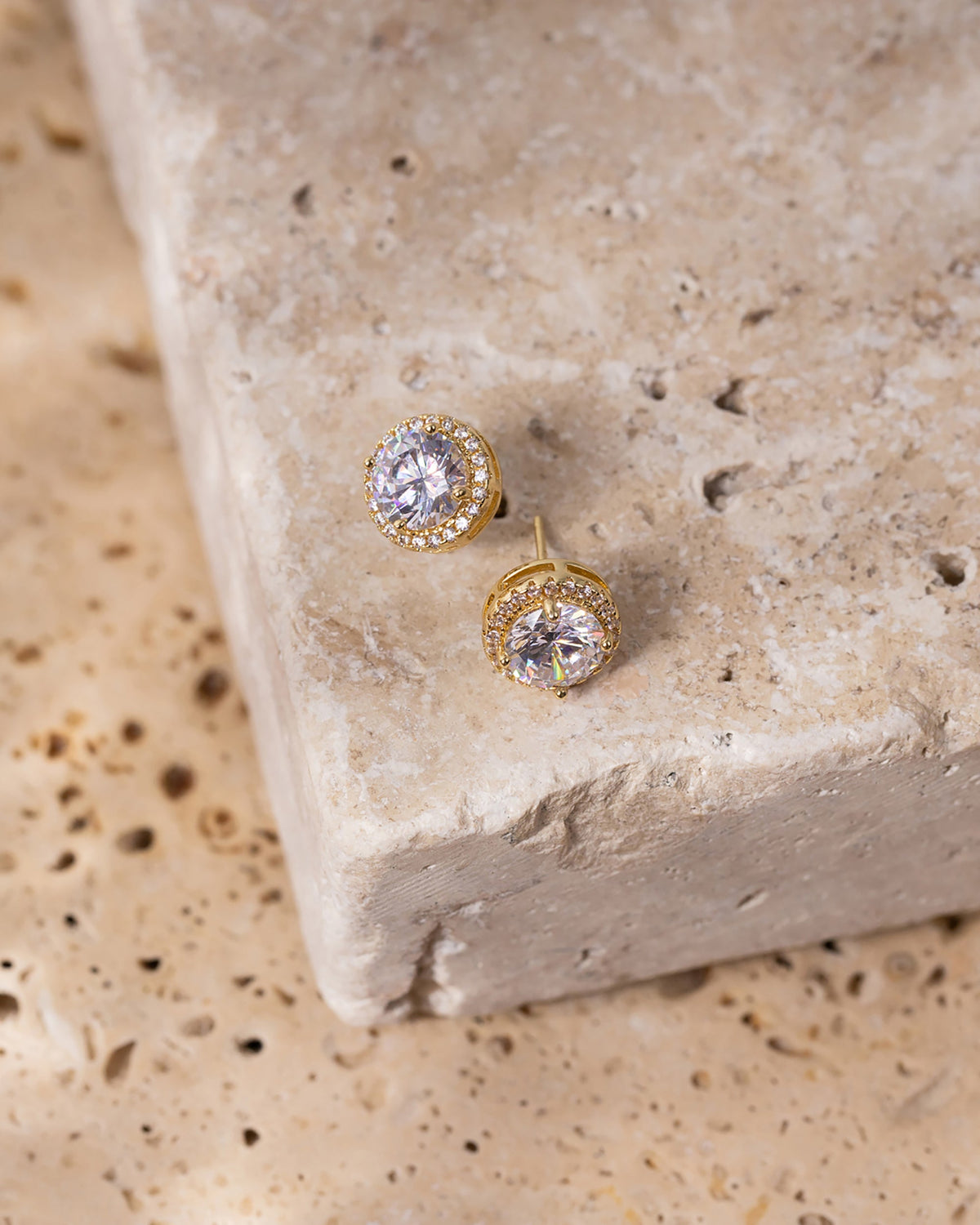 Large Halo Studs